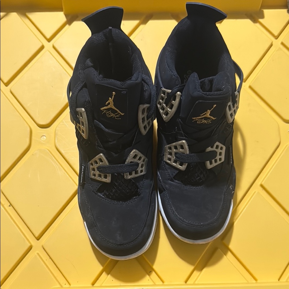 Jordan paname Black and Gold Sneakers